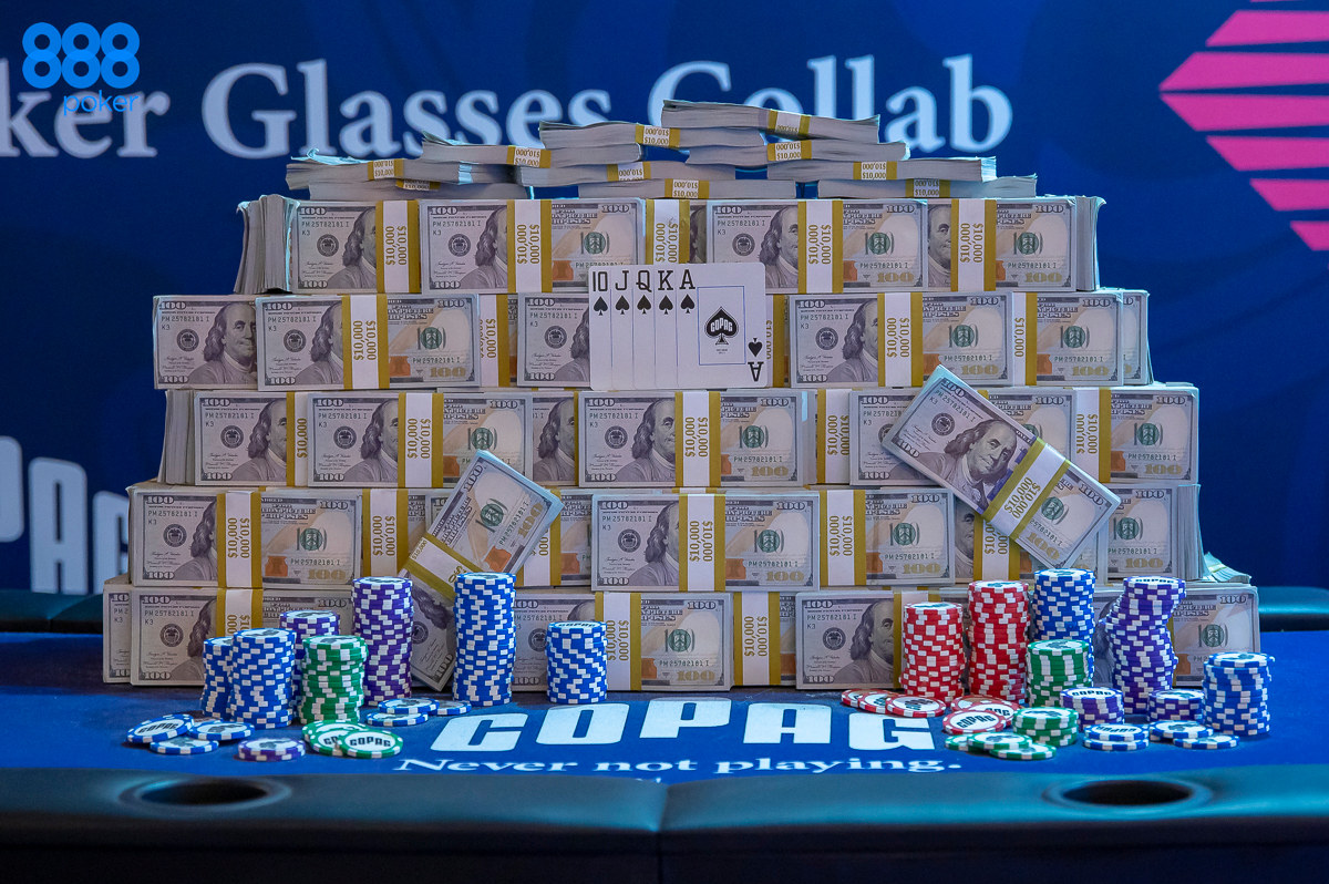 Poker Players’ Bizarre Relationship with Money - Splashy 