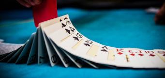 How to play a straight