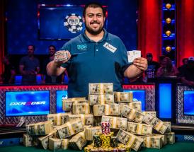 Scott Blumstein Wins the WSOP Main Event